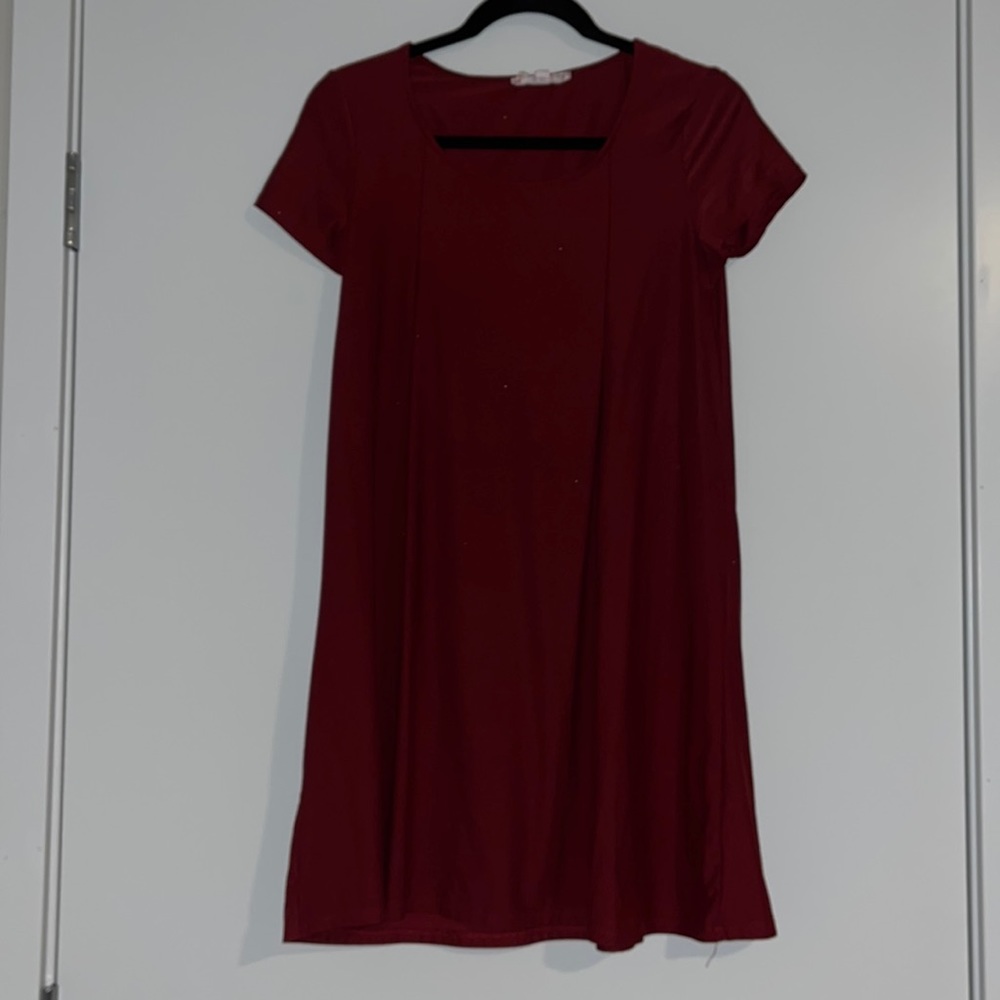 Burgundy t-shirt dress